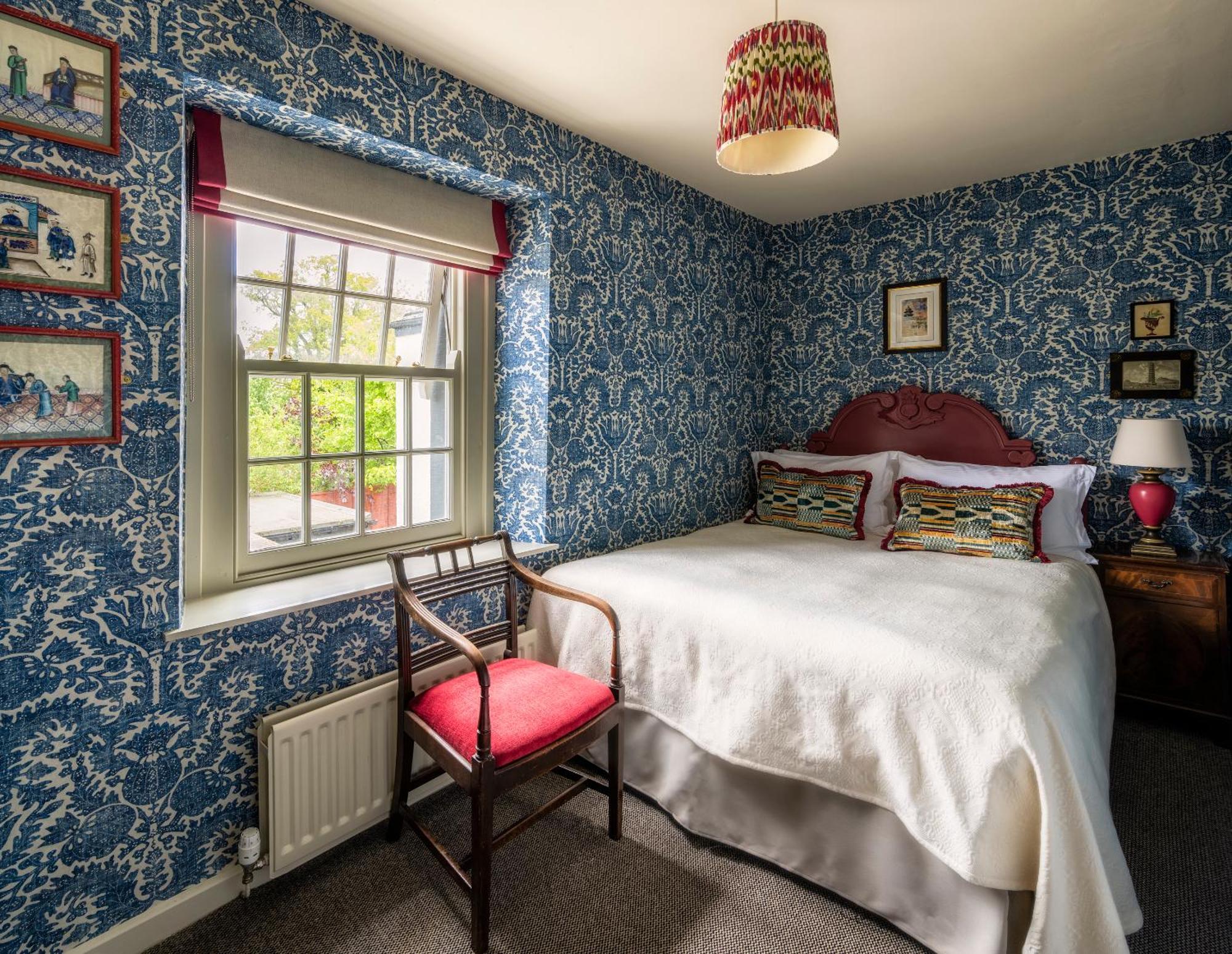 George And Dragon Clifton Hotel Пенрит Екстериор снимка