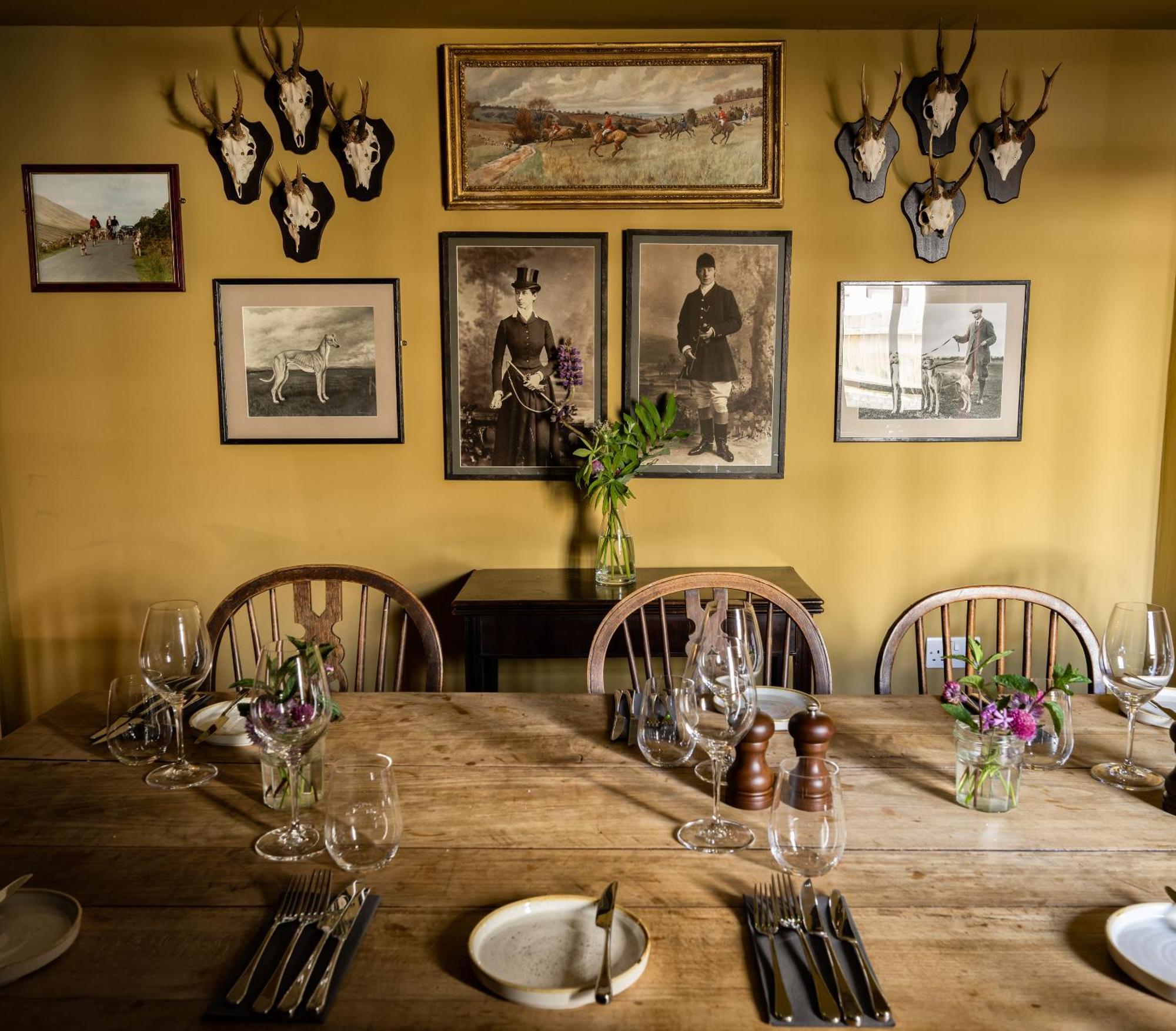 George And Dragon Clifton Hotel Пенрит Екстериор снимка