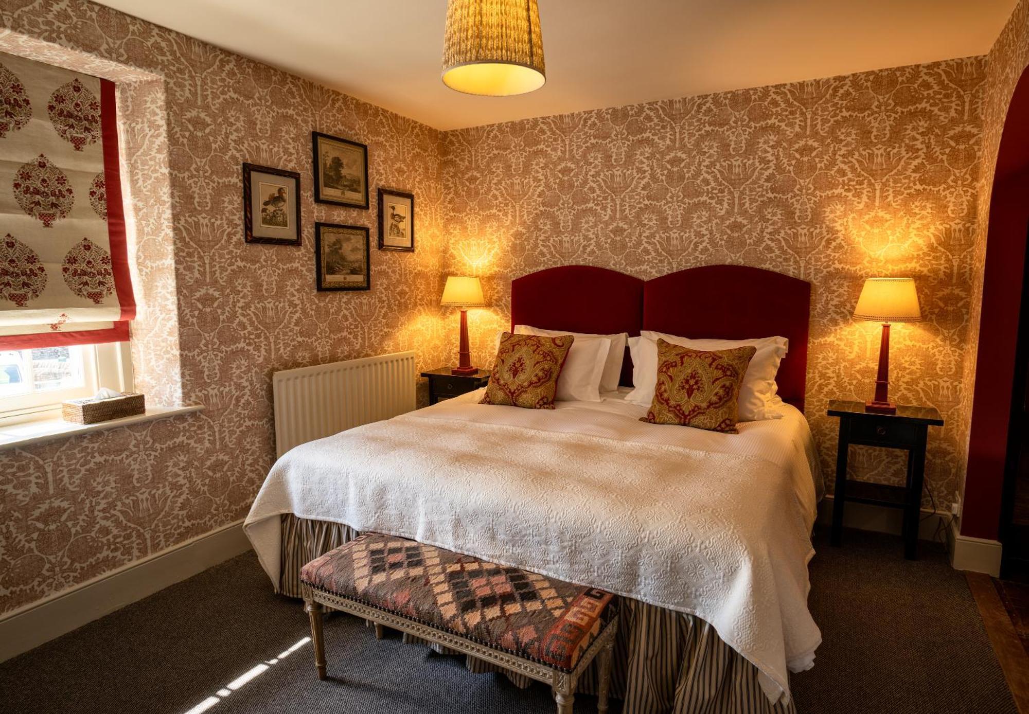 George And Dragon Clifton Hotel Пенрит Екстериор снимка