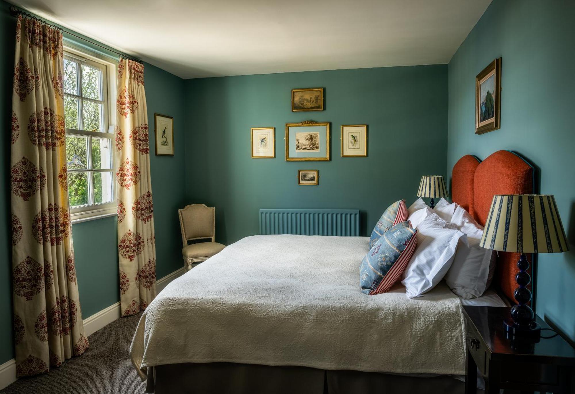 George And Dragon Clifton Hotel Пенрит Екстериор снимка